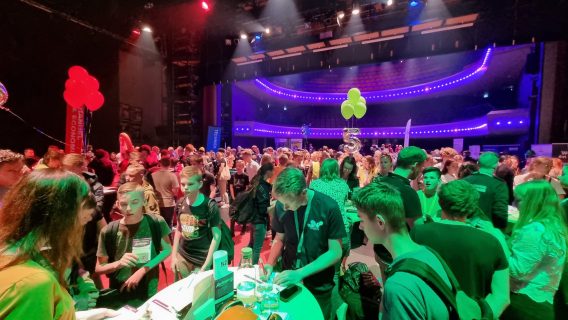 Hoogeveen on stage
