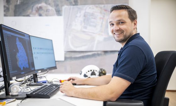 Hardware engineer